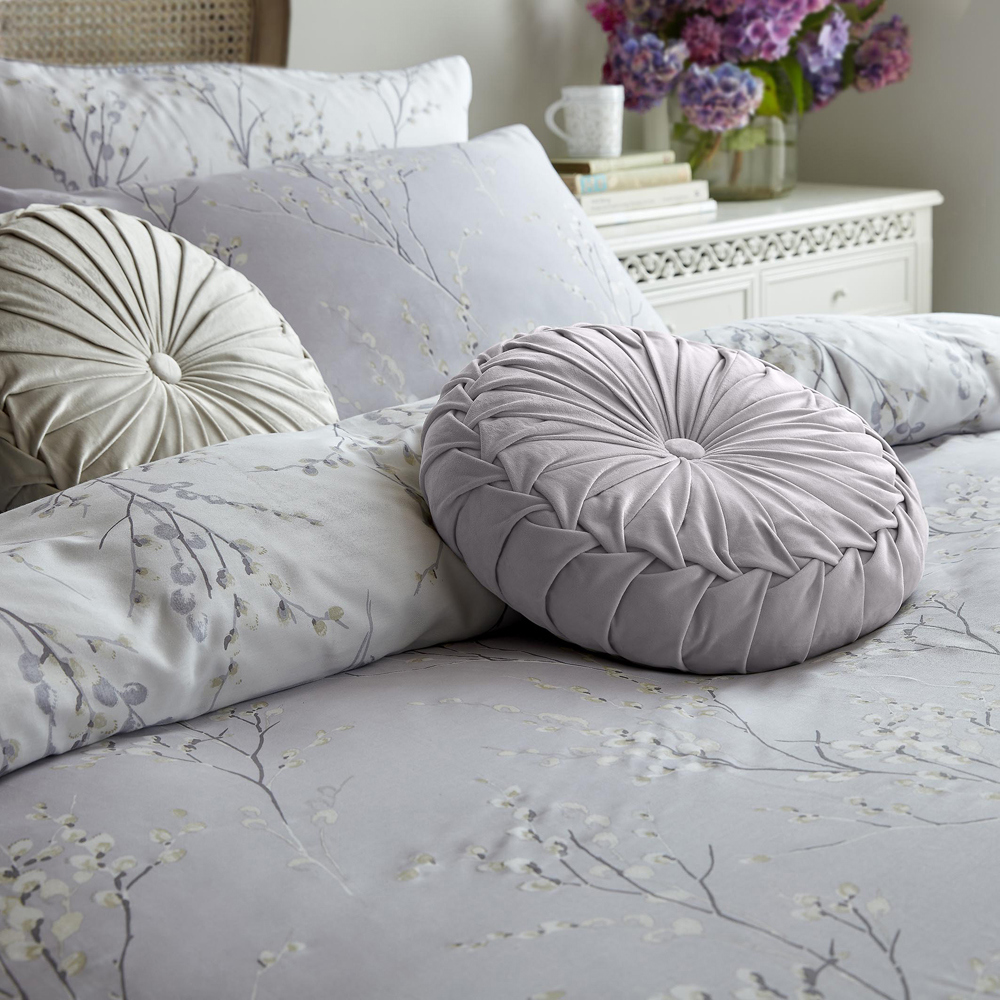 Laura Ashley Pussy Willow Lavendar Duvet Cover Set